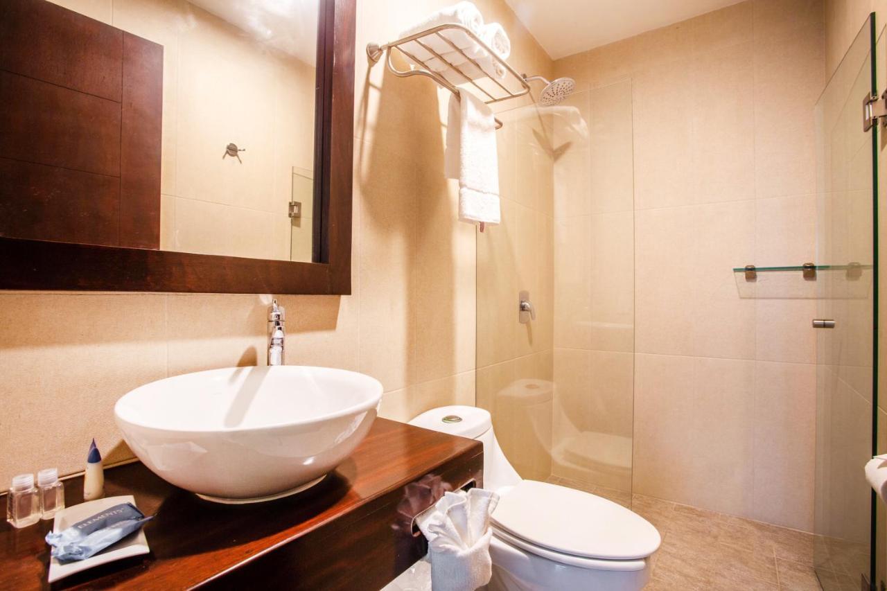 Blaze Hotel & Suites Puerto Vallarta Extérieur photo