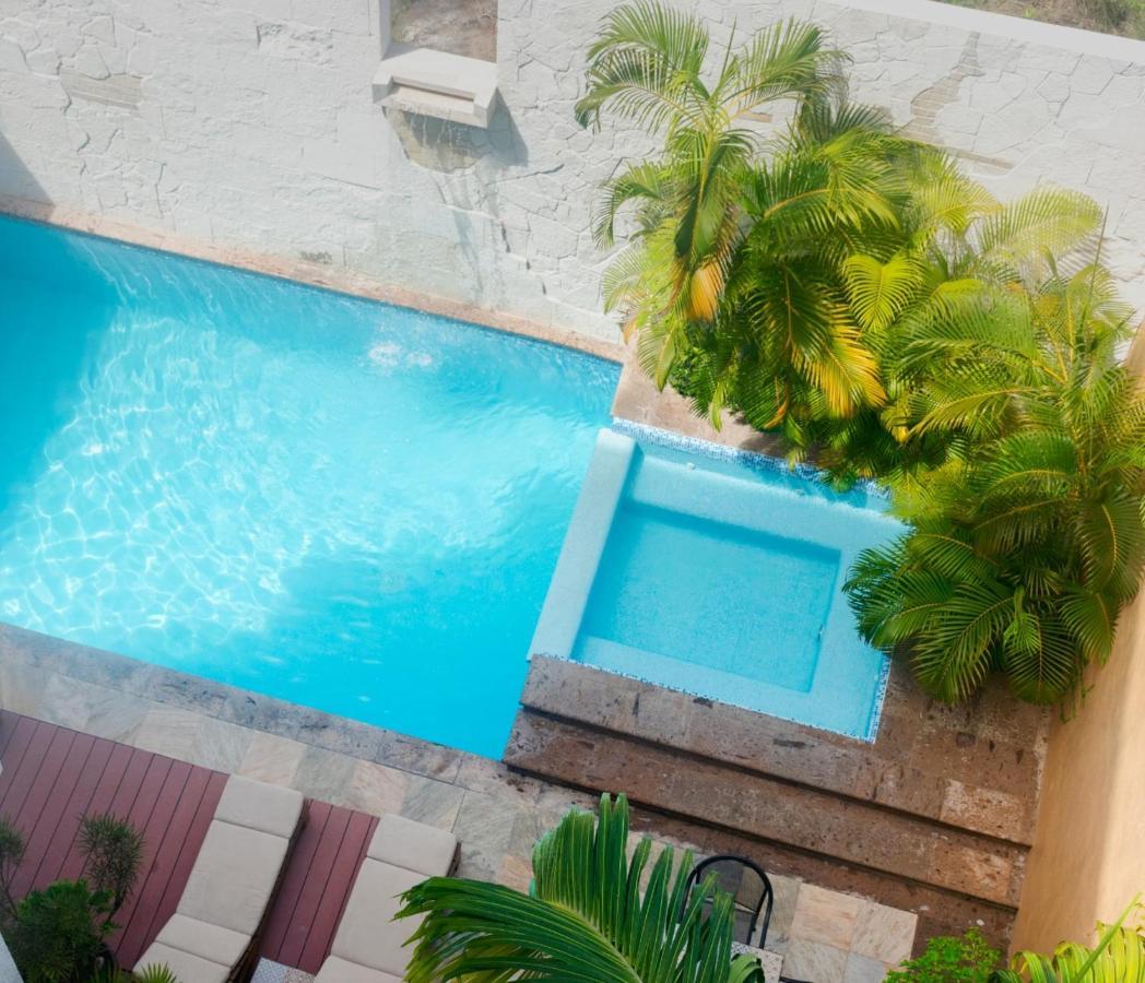 Blaze Hotel & Suites Puerto Vallarta Extérieur photo
